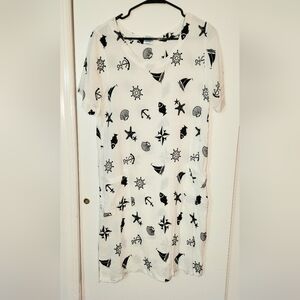 Black and white Swimsuit Cover up